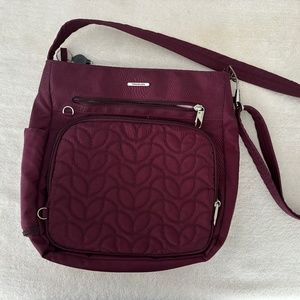 Travelon Anti-theft shoulder bag